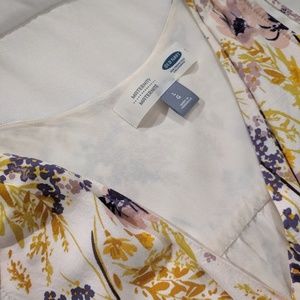 Old Navy maternity maxi dress